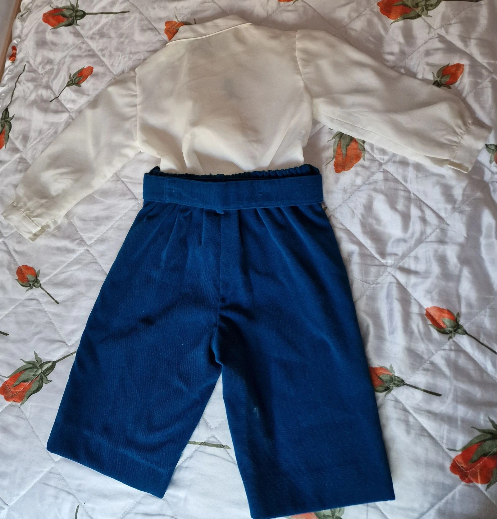 Conjunto de camisa y pantalón de vestir infantil de Creaciones Arrullo – photo 4
